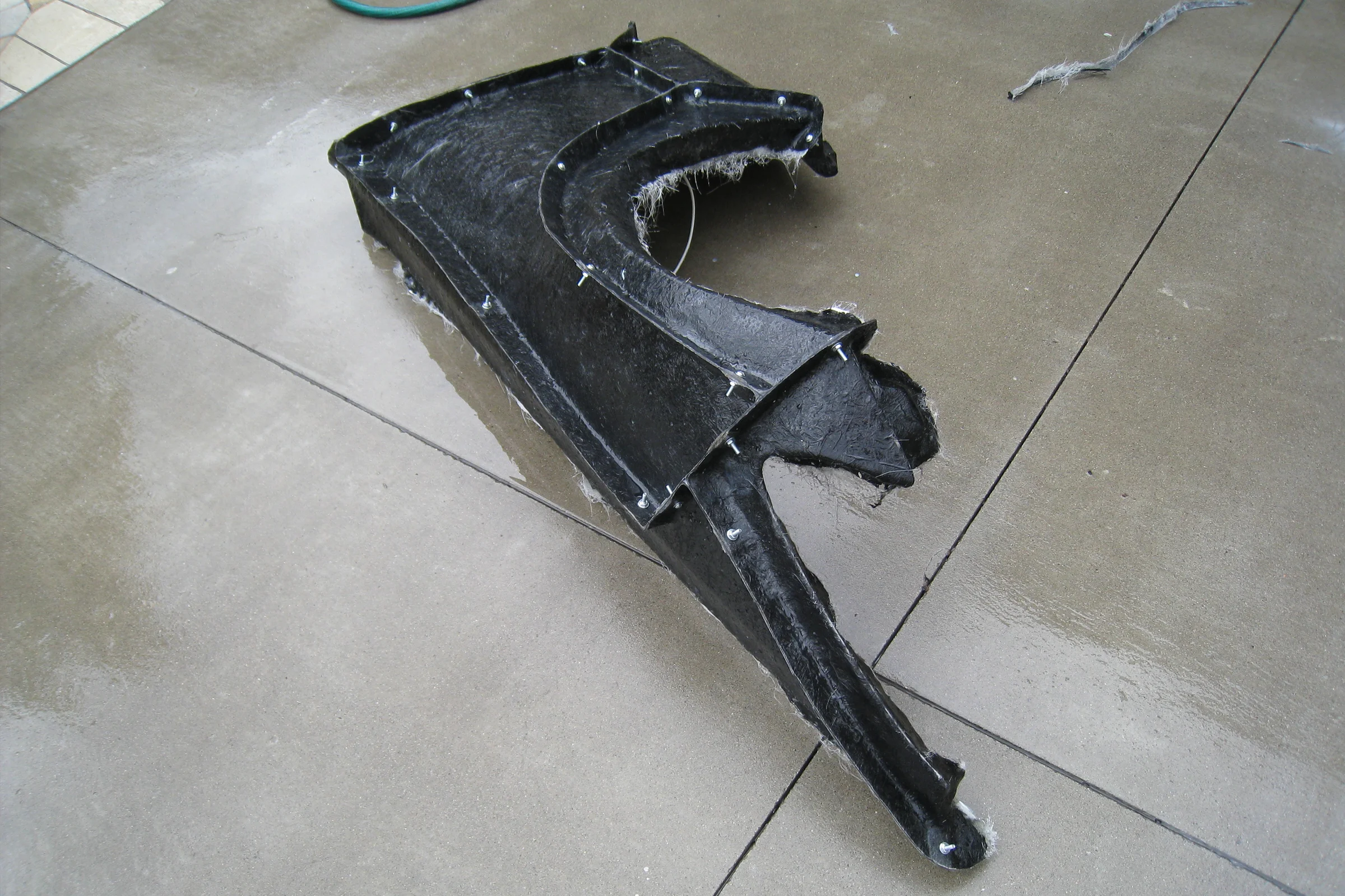 S2000, Fender transition triangle at bumper junction