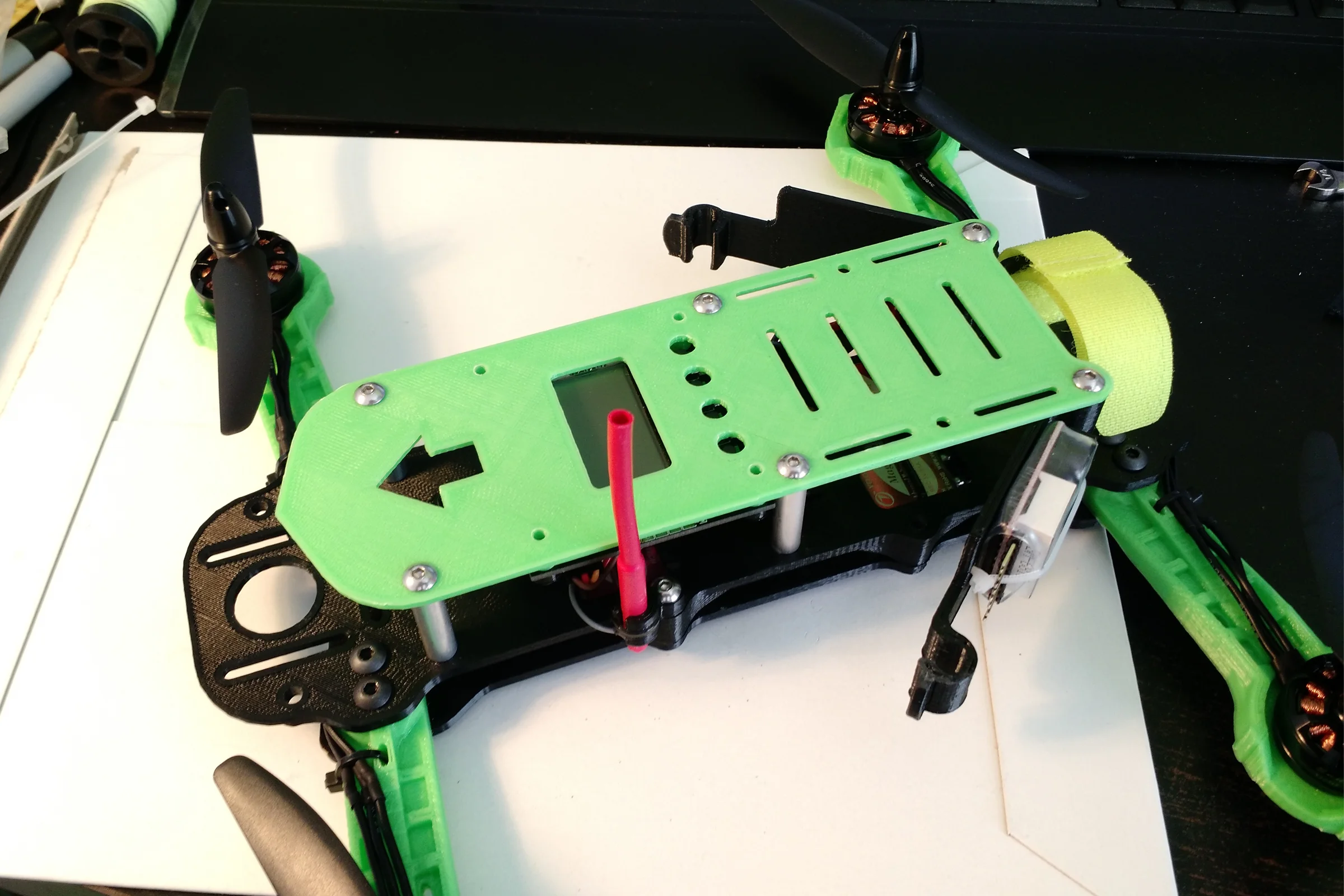 FPV Platforms and Goggle System — Drone 1 H-frame wireframe CAD showing three-deck structure and modular motor arms