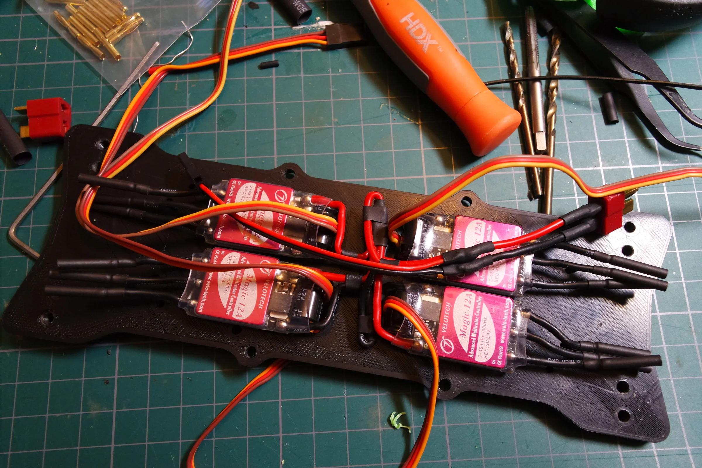 FPV Platforms and Goggle System — Drone 1 H-frame wireframe CAD showing three-deck structure and modular motor arms