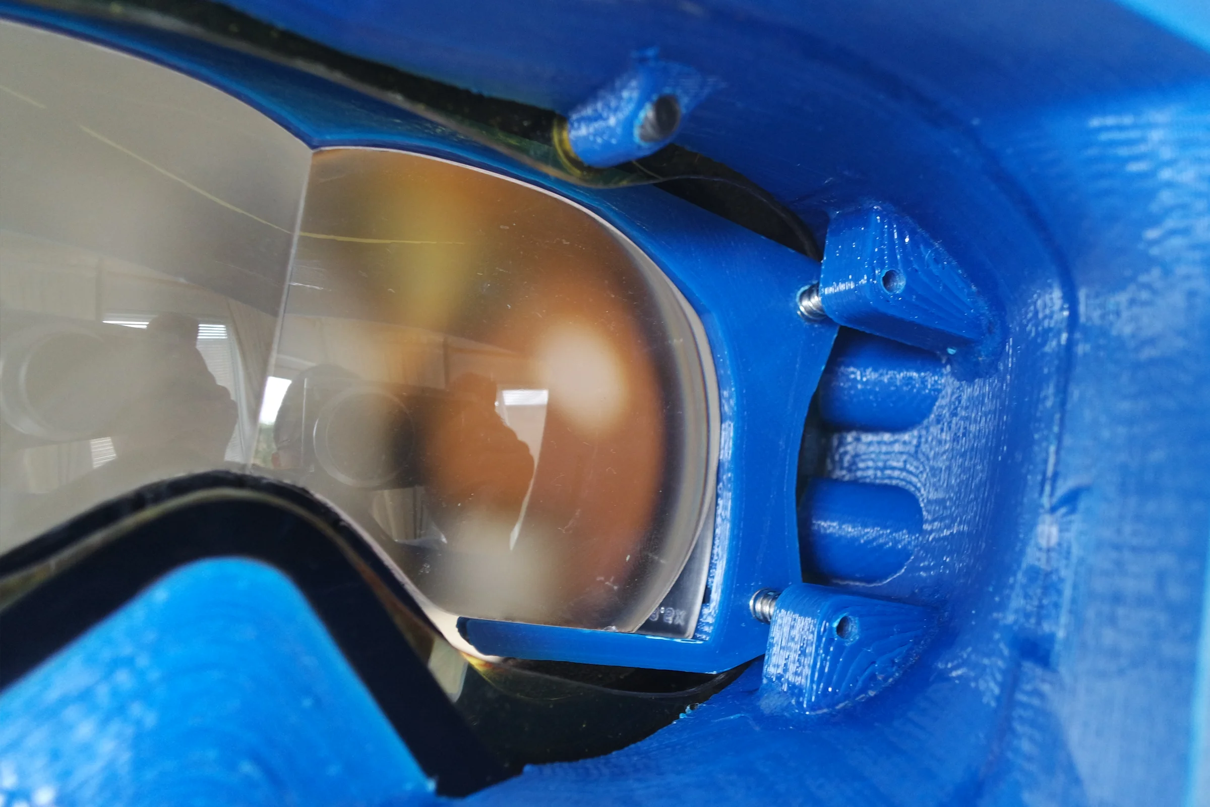 FPV Platforms and Goggle System — Head-mounted magnifier optics used as FPV goggle lens solution
